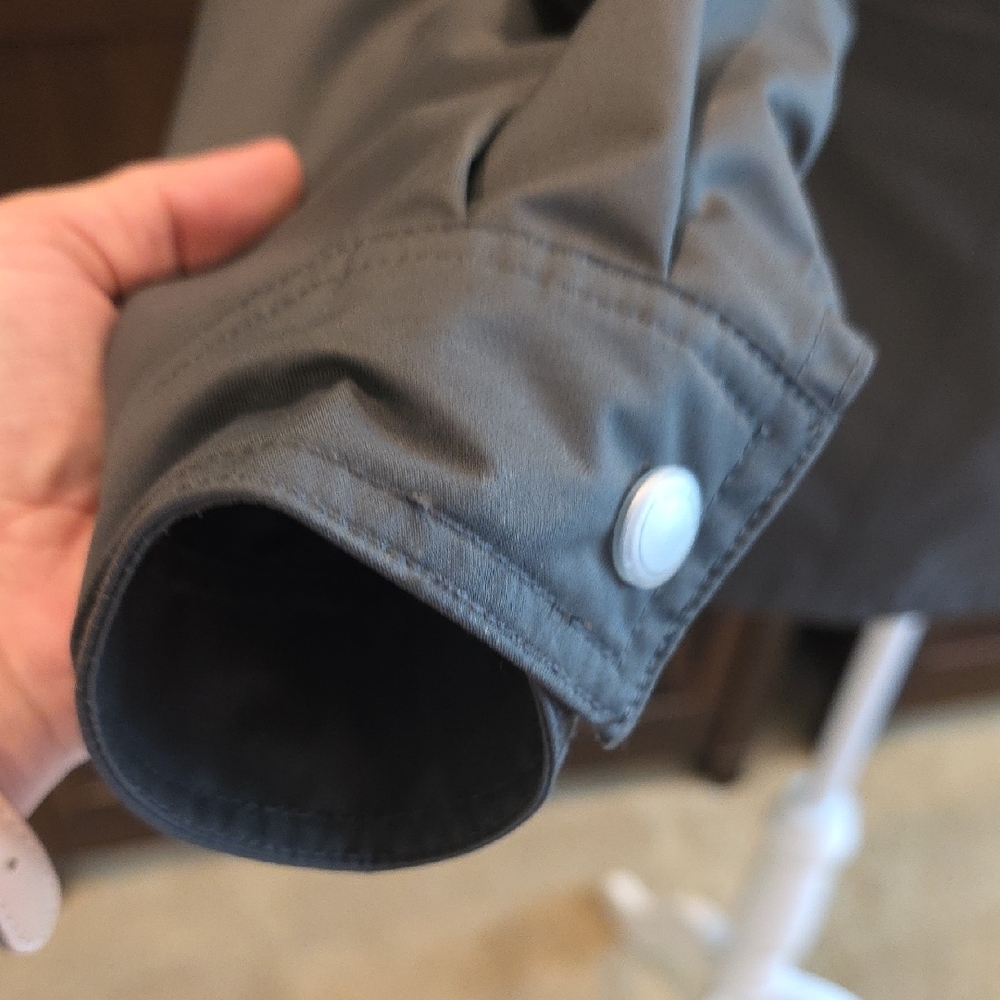 Eddie Bauer Gray Women's Raincoat - Picture 9 of 9